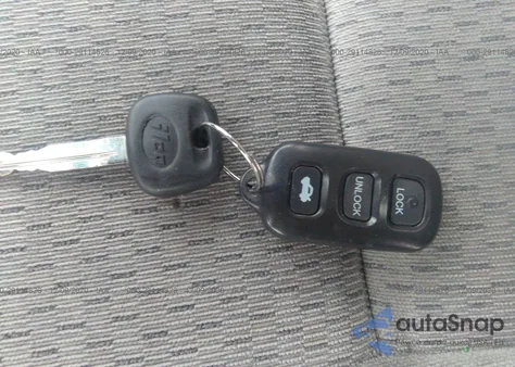 2003 Toyota Camry Xle из США, поврежденный, VIN 4T1BE30K13U146641